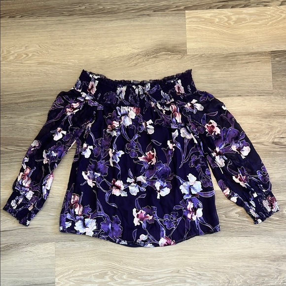 NWT White House Black Market Women’s Purple Floral Off-Shoulder Blouse Size XS - Picture 2 of 7